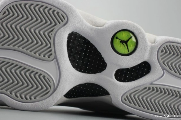 LowPure Money Air mens Jordan 13 310810-100 white 0608